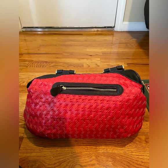 Miss Tina Shoulder Bag - Picture 2 of 3